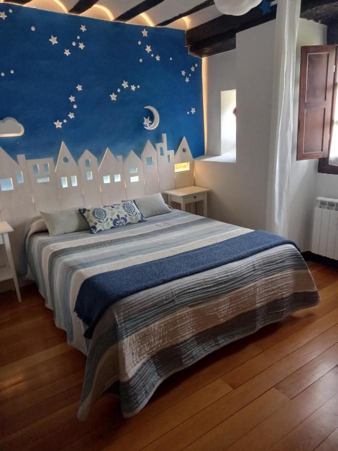 Hotel Dona Lola Izarra Extérieur photo